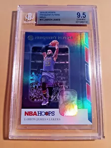 2019-20 Hoops Frequent Flyers #15 Lebron James LA Lakers BGS 9,5 gema como nuevo - Imagen 1 de 2