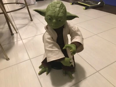 Star Wars Legendary YODA Jedi Master 16" Interactive Talking Spin Master Juguetes Foto 1 de 4
