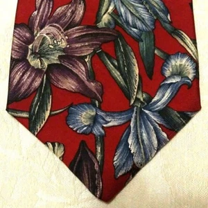 J T Beckett Red Floral Silk Necktie - Picture 1 of 5