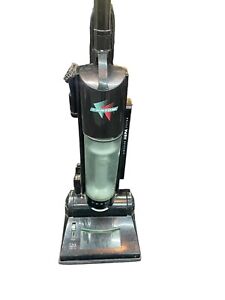 Fantom Fury Upright Vacuum Cleaner 12 Amp SOLD AS is FOR PARTS