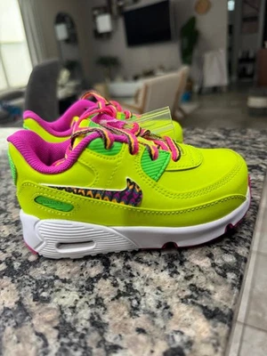 Nike Air Max 90 Cuero TD 'Volt Fire Pink' (CW5798-700) Zapatos para niños pequeños. Talla 7 Foto 1 de 4