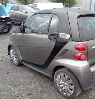 Airbag de rodilla Smart Fortwo LH 2008-2017 fabricante de equipos originales Foto 1 de 4