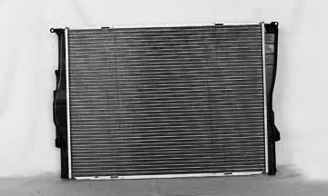 Radiador para 06-09 BMW Serie 3 3.0L L6 Fila Única BM3000148 17 11 7 562 079 Foto 1 de 4