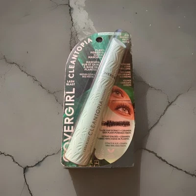 Covergirl Lash Blast Cleantopia Plant-Powered Clean Mascara ~ 815 Brown - Image 1 of 2