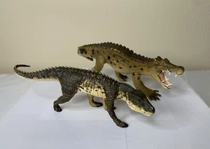 Lote de figuras prehistóricas de cocodrilo safari Kaprosuchus Postosuchus - Imagen 1 de 14