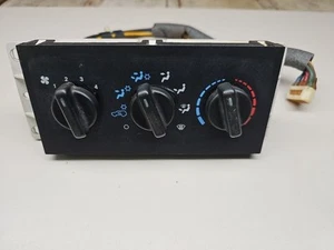 1999 - 2001 Jeep Cherokee XJ Climate Control A/C Heater 55037426AD W/Pigtail - Foto 1 di 8
