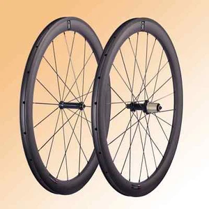 700C bici da corsa set ruote in carbonio pneumatici a filo Tubuless UD opachi cerchi/freni a V - Foto 1 di 12