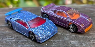 DOS Hot Wheels Lamborghini Diablo Zender Fact 4 Azul Rosa Púrpura Deslumbrado  Foto 1 de 4