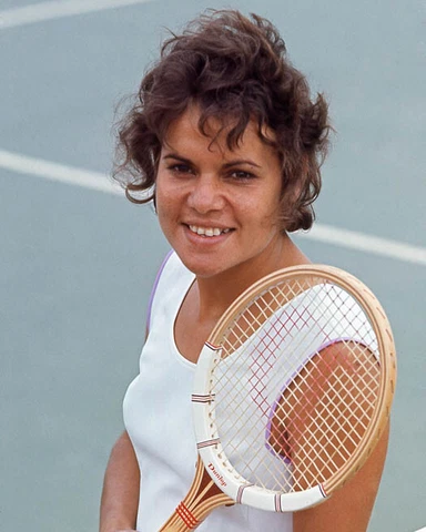 Tennis Legend EVONNE GOOLAGONG CAWLEY Glossy 8x10 Photo Print Poster Cover