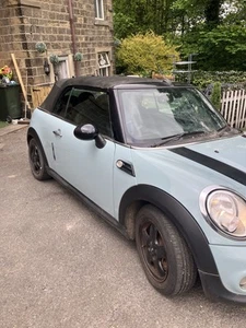 Spares Or Repair Mini Convertible 2011 - Picture 1 of 20