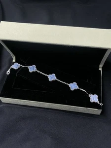 Van Cleef & Arpels Vintage Alhambra 5 Motifs Bracelet - Picture 1 of 3
