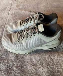 Nike Men’s Shoes - Size 10 - Picture 1 of 5