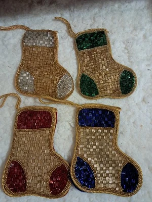 Medias de Navidad con cuentas 4 piezas adornos decoración navideña rojo verde plata azul Foto 1 de 3