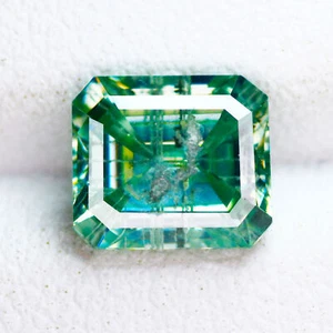 1.75 Ct Exquisite Perfect Square 7.7 MM Green Moissanite - Picture 1 of 5