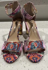 Neumann Marcus Short Block Heel Never Worn (Retails For $129) - Picture 1 of 6