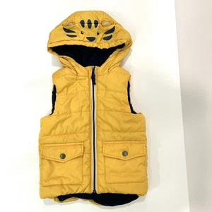 Chaleco acolchado Little Me Boys talla 3T Tiger Hood forrado de lana amarillo niño pequeño - Imagen 1 de 5