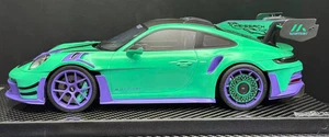 Porsche 911 GT3 RS Manthey Racing Mint Green 1/18 - 18061-8 VIP MODELS - Picture 1 of 2