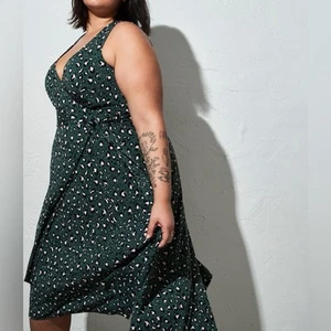 Torrid Green Leopard Midi Studio Knit Hi-Low Dress 2X NWT 12783032 - Picture 1 of 11