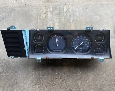 Cuadro de instrumentos Jeep Cherokee XJ 1990 84-90 5 calibres 207 k 56003050 envío rápido Foto 1 de 4