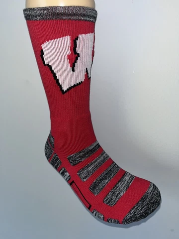 WISCONSIN BADGERS NCAA COLLEGE MENS RED VORTEX LOGO CREW LENGTH SOCKS LARGE Q Cover
