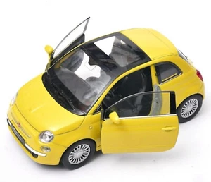 Fiat 500 2007 coche familiar italiano modelo amarillo diecast escala 1:34-1:39 Welly - Imagen 1 de 5