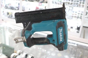 Makita Brad Nailer | DFN350 *SKIN ONLY - Picture 1 of 5