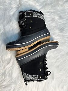 Khombu Keri  Womens Black Size 6 M Winter Waterproof Duck Boots Faux Fur Leather