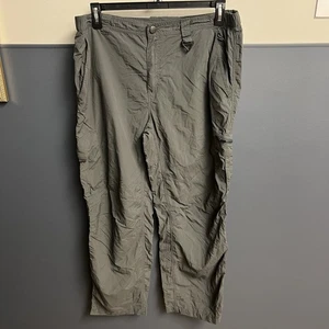 Columbia Pants Mens 38X30 Omni Shield Hiking Cargo Zip Nylon Outdoors Camping - Picture 1 of 8