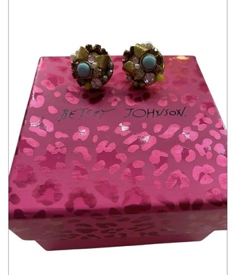 Pendientes racimo Betsey Johnson con lazo y pedrería rosa y púrpura Foto 1 de 4