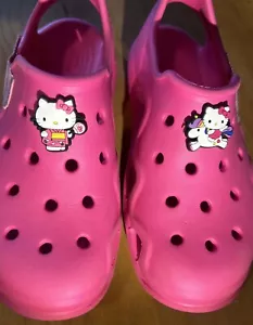 CROCS Ragazze Swiftwater Wave K, Rosa Neon. UK 1, US 3. Con Charms Hello Kitty - Foto 1 di 13
