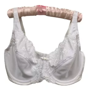 TRIUMPH Embroidered Minimizer Underwire Bra Soft Cup 2 Hook Size 14D / 36D White - Picture 1 of 9