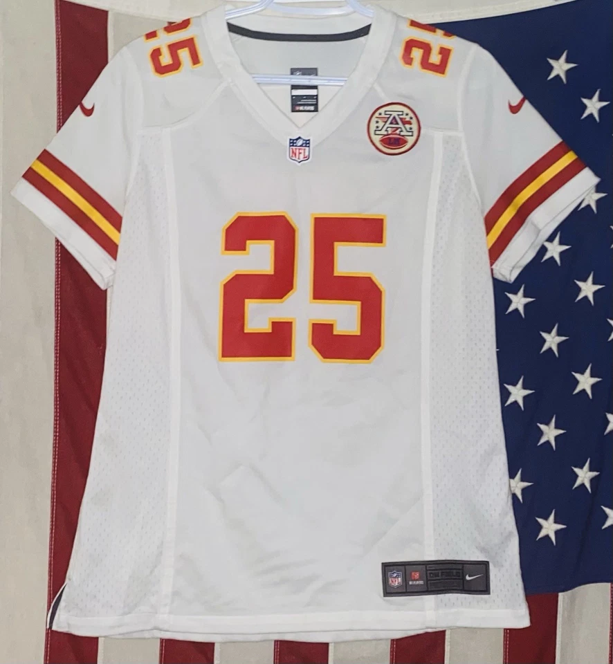 Camiseta Nike para mujer Kansas City Chiefs Jamaal Charles #25 blanca mediana NFL USADA EN EXCELENTE ESTADO Foto 1 de 2