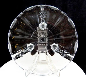 FOSTORIA GLASS BAROQUE CLEAR 3 TOED SCALLOPED 8" TID-BIT TRAY 1937-1958 - Picture 1 of 12