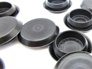 1/2" Hole Plugs – Polyethylene Snap‑In Panel Covers for Sheet Metal, Plastics - Picture 1 of 5