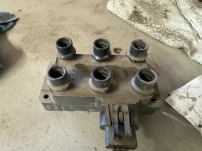 Оригинальная катушка зажигания Ford Explorer Ranger 4,0 л V6 1990-2011 - Изображение 1 из 3