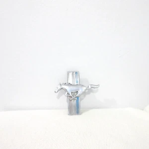 1960's VINTAGE CAR FORD MUSTANG LEFT SIDE FENDER EMBLEM - Picture 1 of 6