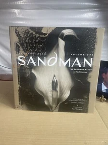 ANNOTADO SANDMAN VOL. 1 de Leslie S. Klinger & Neil Gaiman - Tapa dura 2011 - Imagen 1 de 20