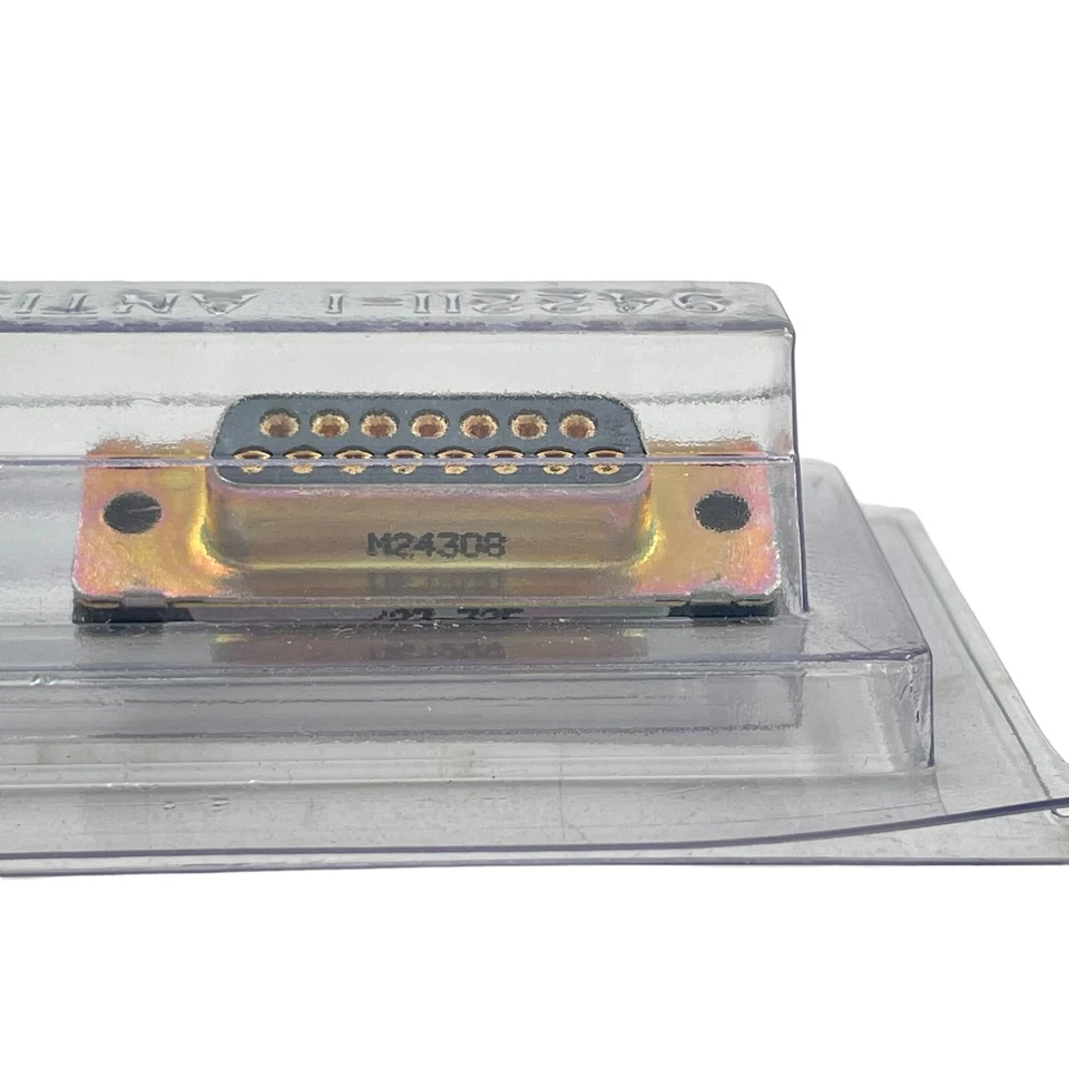 [15 Pcs] AMP M24308/23-32F D-Sub Connector - Image 1 of 4