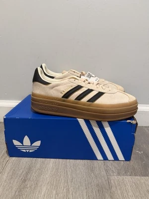 Adidas Gazelle Bold JS3892 blanco crema/negro núcleo talla 8,5 Foto 1 de 4