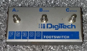 Digitech FS300 foot switch A, B, C, - Picture 1 of 3