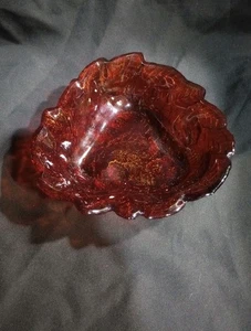 Vintage Indiana Glas 7" Rubinrot Loganbeere & Blätter Süßigkeiten/Nuss Schale - Bild 1 von 4