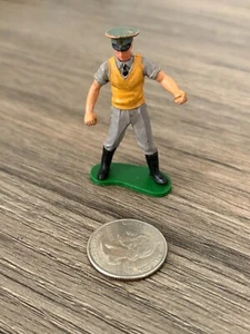 Britains LTD Zoo Keeper Tan Vest - No Broom - Picture 1 of 3