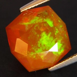 6.97Cts Natural Color Play Ethiopian Orange Opal 13.5mm Cushion Custom Cut Gem - Picture 1 of 6