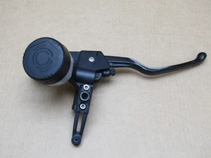 BMW R1200GS 2005 140,236 miles front brake lever and master cylinder (14898) - Picture 1 of 11
