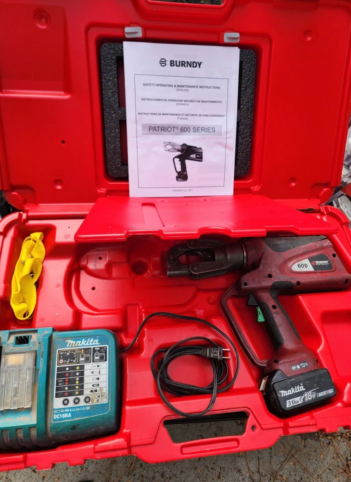 Crimpadora de batería Burndy PAT600-18V 18V Patriot 6 toneladas con herramienta de prensado de troquel DEMO Foto 1 de 4