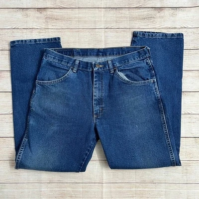 Wrangler Men's Jeans 34x30 Regular Fit Medium Wash Blue Denim Classic 5 Pocket - Image 1 of 4