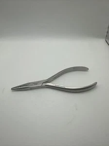 V. Mueller#OS3071 Needle Nose Pliers 5½" Delicate Tip Stainless Steel Surgical - Picture 1 of 4