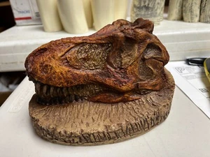 T-REX TOTENKOPF TISCHPLATTE Jurassic Park TOLLES GESCHENK FARBEN KÖNNEN VARIIEREN, PLUS KOSTENLOSE ZÄHNE - Bild 1 von 5