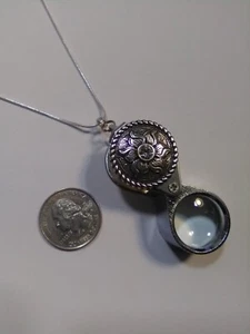 Magnifying Glass Oxidized Silver tone Rhinestone Floral Loupe Pendant Necklace - Picture 1 of 8