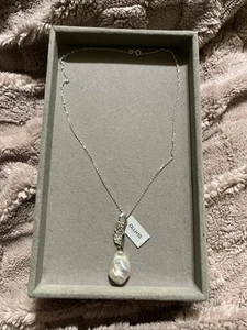Baroque Freshwater Cultured Pearl Sterling Silver Pendant And Chain - Picture 1 of 5